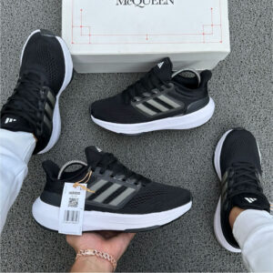 Adidas EQ21 - Hombre